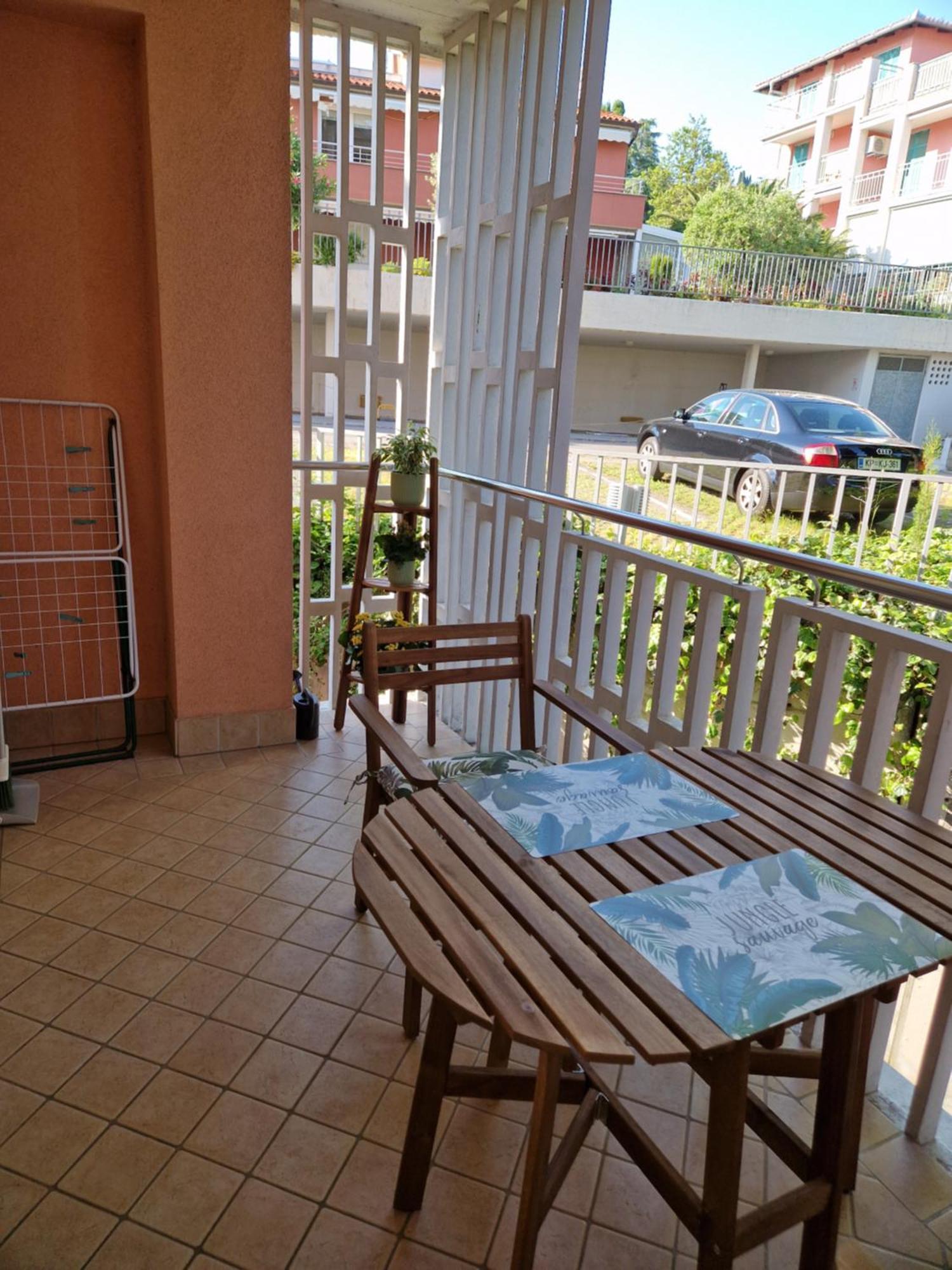 Room 211 - Aparthotel Jadranka Portoroz Bilik gambar